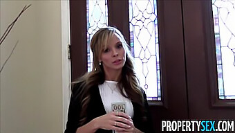 Real Estate Agent'S Secret Footage Exposes Her Sexual Encounter