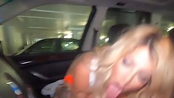 Latina Hooters Waitress With Tattoos Gives A Car Blowjob For A Big Tip