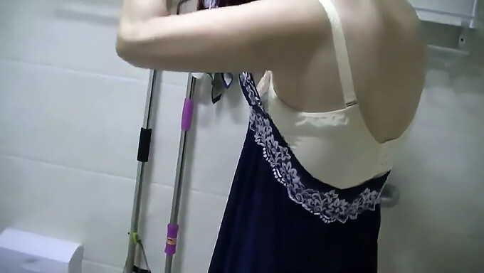 Chinese Milf Indulges In Solo Play With Vibrator And Urine In Shower