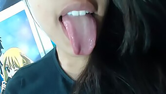 Flaca'S Sensual Masturbation And Fucking On Webcam